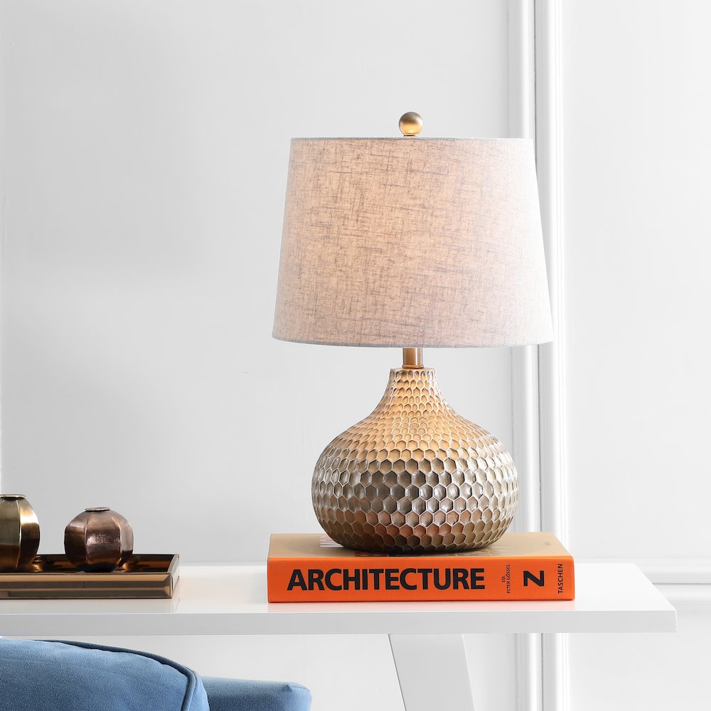 Bates Honeycomb Led Table Lamp. Picture 5