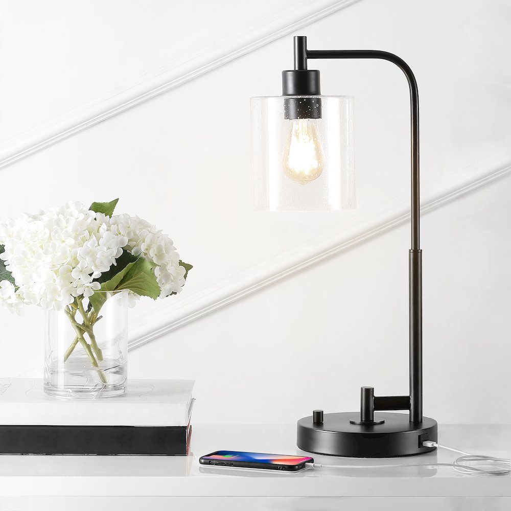 Axel Modern Iron/Seeded Glass Farmhouse Industrial Usb Charging Led Task Lamp. Picture 8