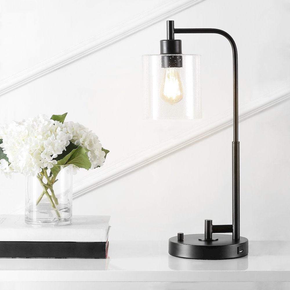 Axel Modern Iron/Seeded Glass Farmhouse Industrial Usb Charging Led Task Lamp. Picture 5