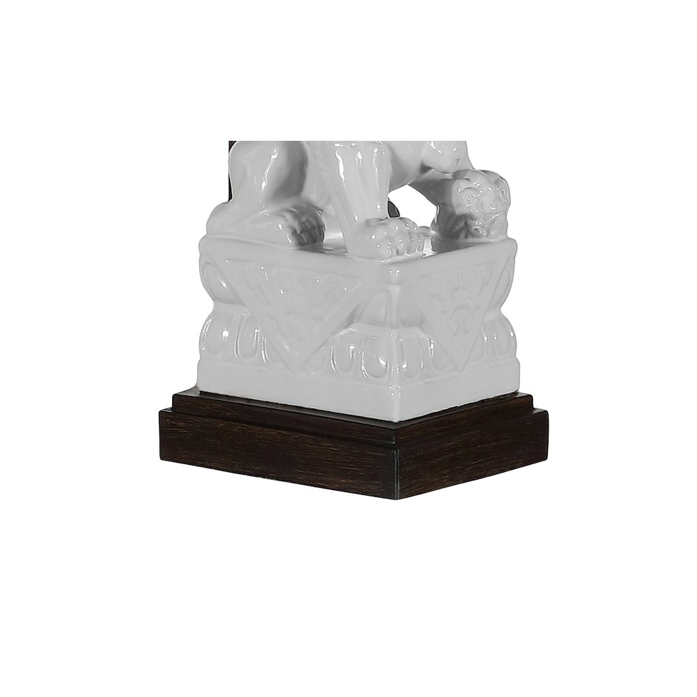Guardian Lion Ceramic Classic Modern Led Table Lamp. Picture 4