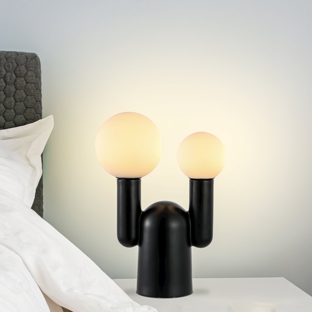 Mid-Century Resin/Iron/Frosted Glass Nordic Cactus Led Table Lamp. Picture 3