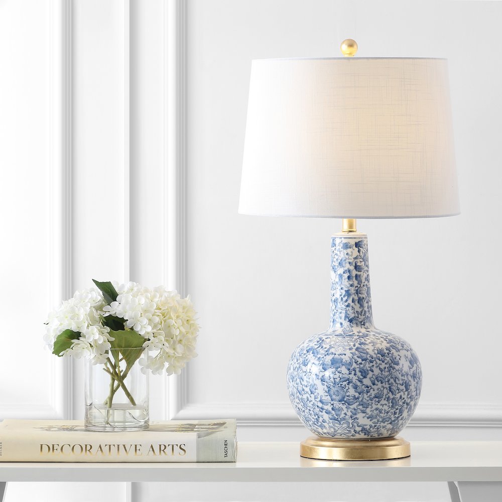 Chinois Ceramiciron Classic Cottage Led Table Lamp. Picture 5