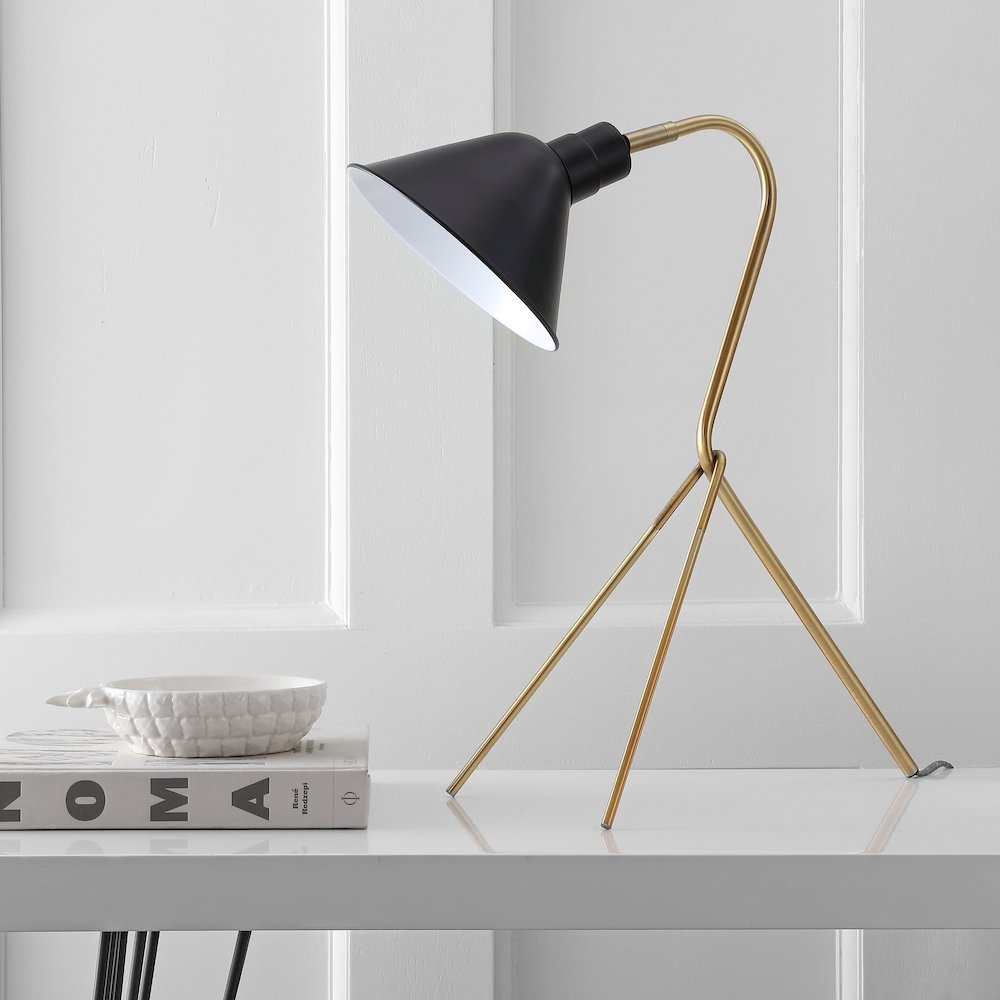 Mae Brass Led Task Lamp. Picture 6