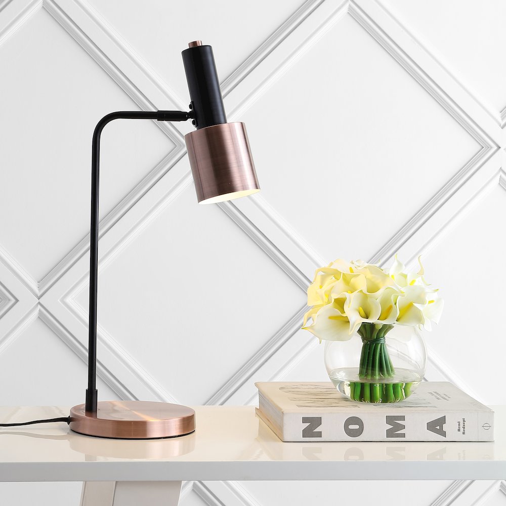 Brady Metal Led Task Table Lamp. Picture 7