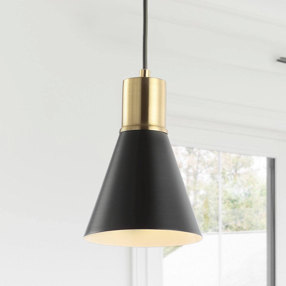 Apollo Metal Led Pendant. Picture 9
