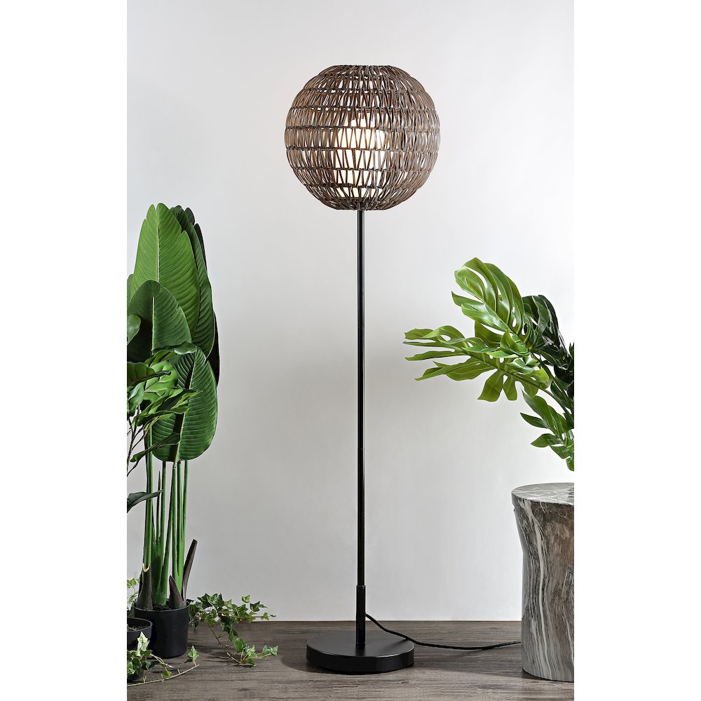 Bea Outdoor Woven Globe Led Floor Lamp. Picture 5