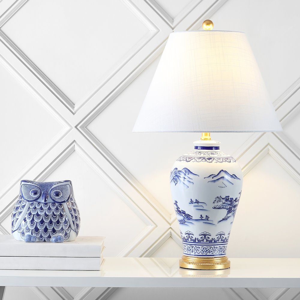 Zhou Ceramiciron Traditional Cottage Led Table Lamp. Picture 5
