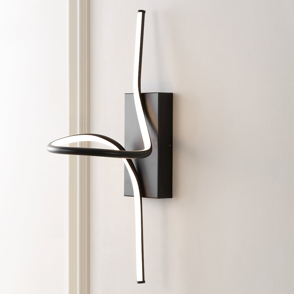 Sketch Minimalist Metal Integrated Led Vanity Light Sconce. Picture 7