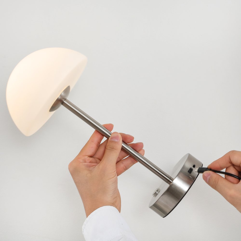 Xavier Modern Minimalist Iron Rechargeable Integrated Led Table Lamp. Picture 6