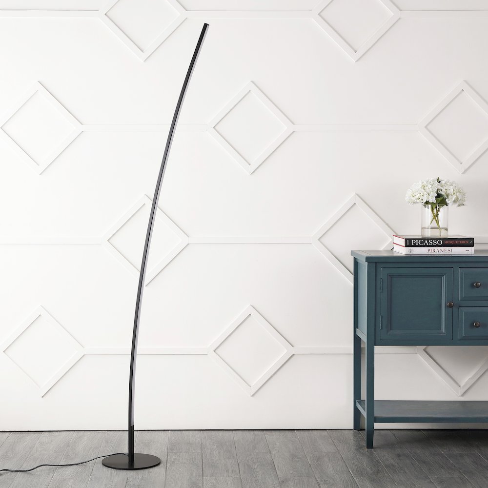 Malthe Modern Contemporary Aluminum/Iron Arc Integrated Led Floor Lamp. Picture 2