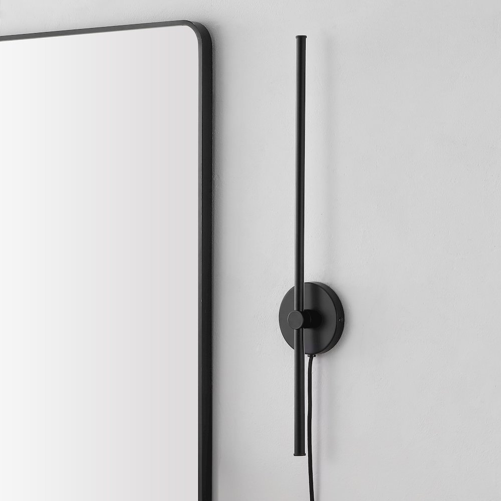 Minimalist Iron Adjustable Bar Integrated Led Plug-In Sconce. Picture 2