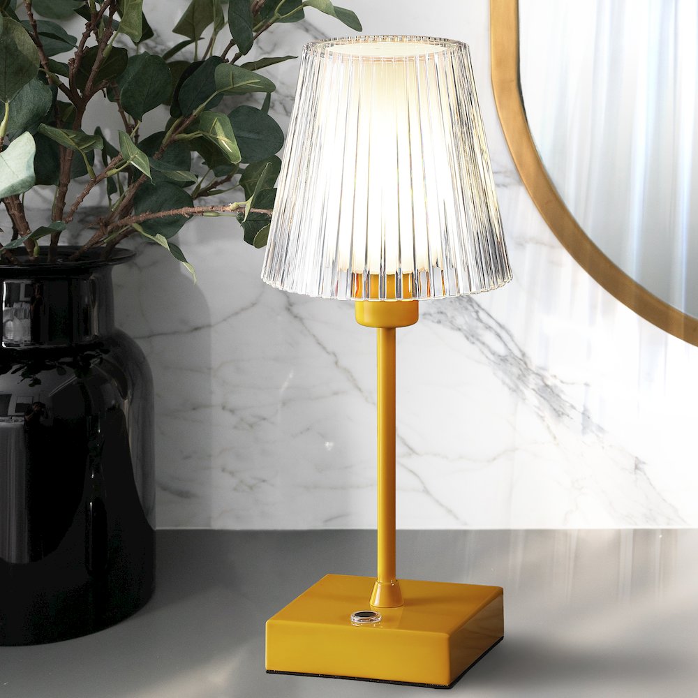 Modern Industrial Rechargeablecordless Iron/Acrylic Integrated Led Table Lamp. Picture 10