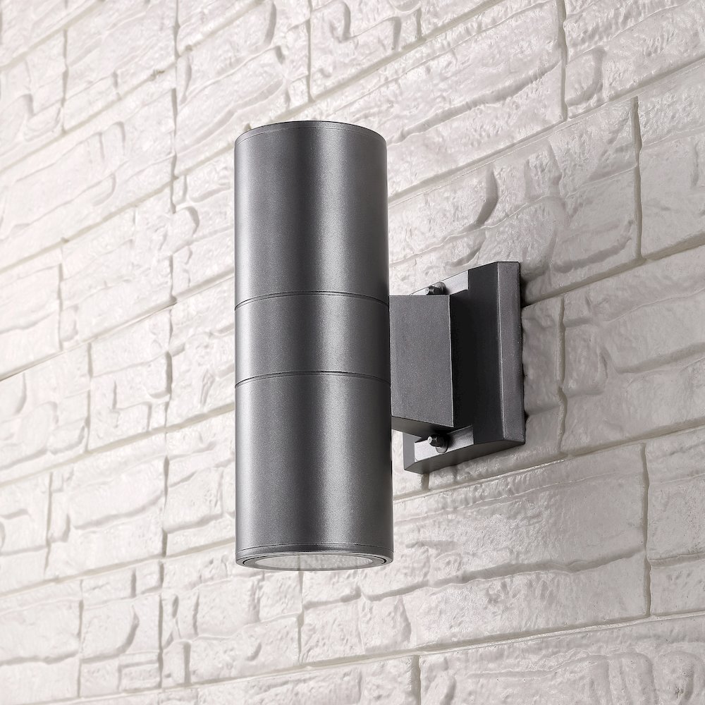 Duo Modern Midcentury Cylinder Outdoor Metal/Glass Integrated Led Wall Sconce. Picture 4