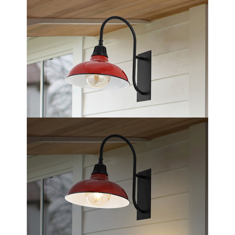 Industrial Indoor/Outdoor Iron Led Gooseneck Arm Outdoor Sconce. Picture 6