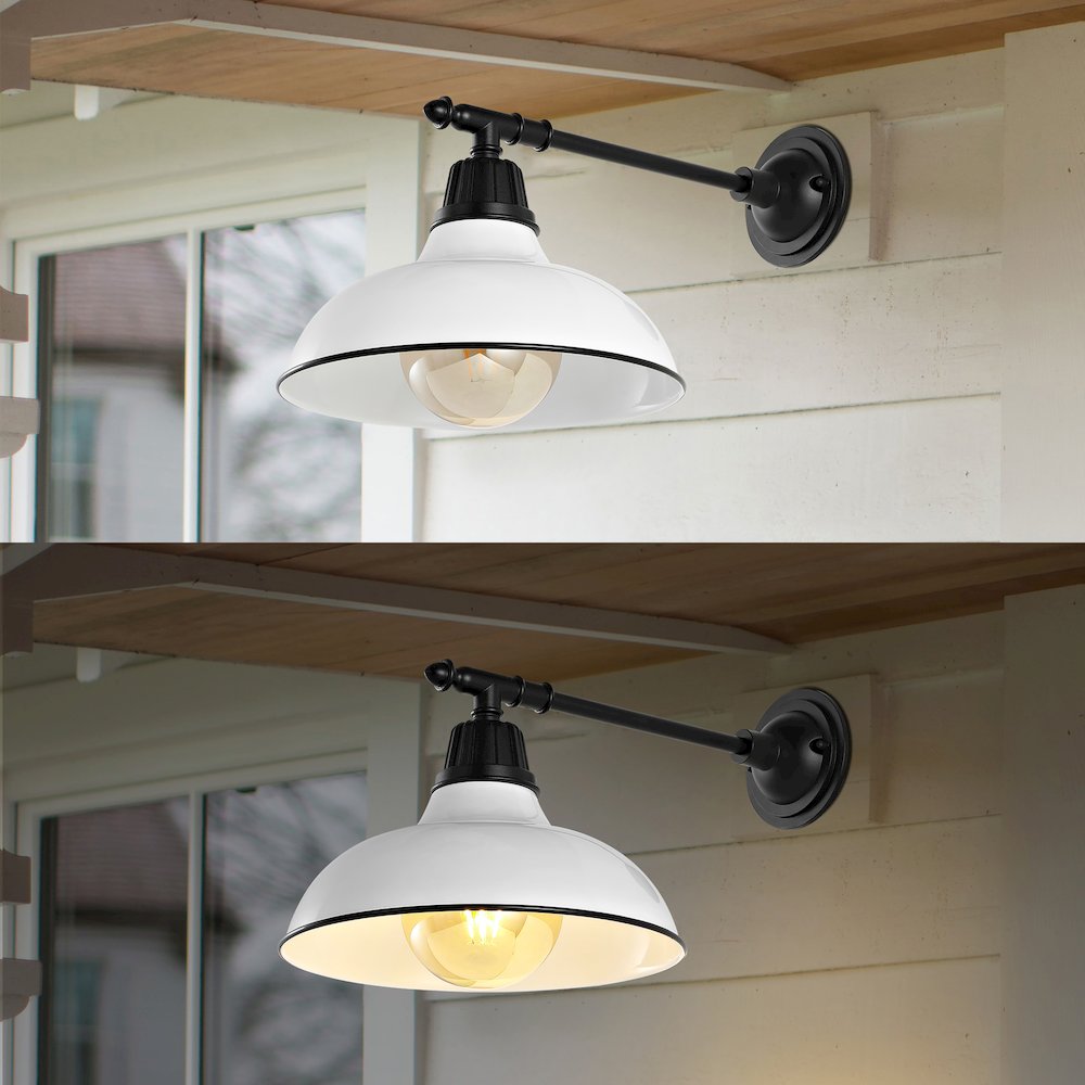 Industrial Indoor/Outdoor Iron Led Victorian Arm Outdoor Sconce. Picture 6