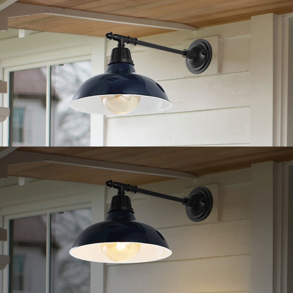Industrial Indoor/Outdoor Iron Led Victorian Arm Outdoor Sconce. Picture 6