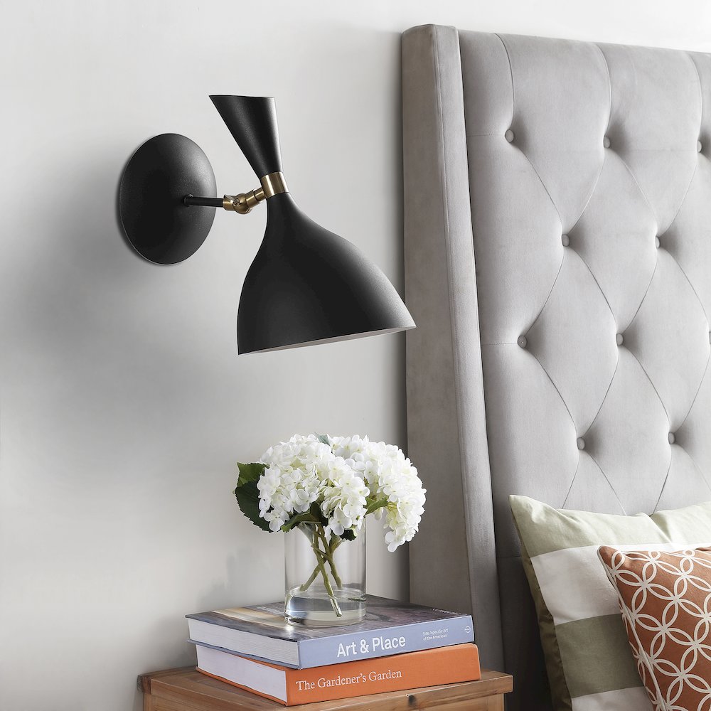 Josef Iron Retro Led Wall Sconce. Picture 6