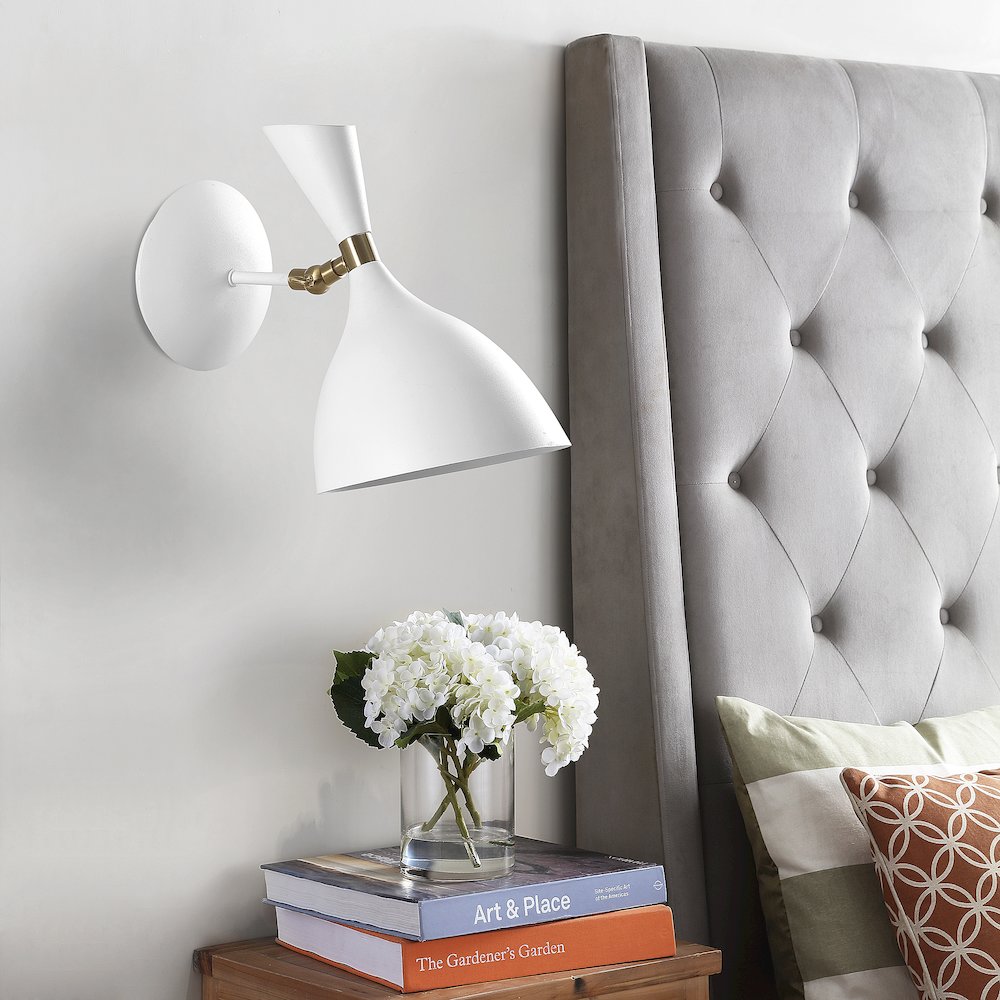Josef Iron Retro Led Wall Sconce. Picture 6