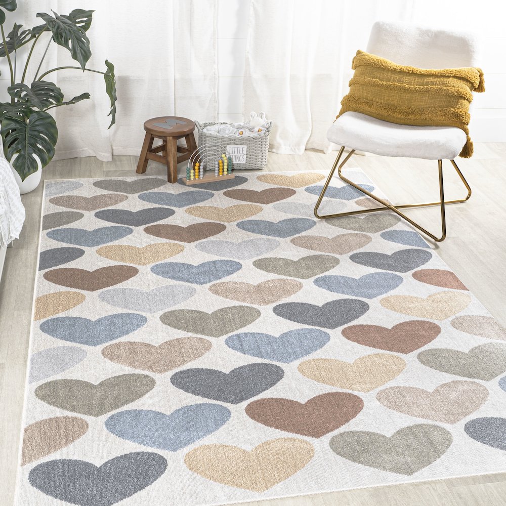 Dila Modern Hearts Geometric Machine Washable Area Rug. Picture 2