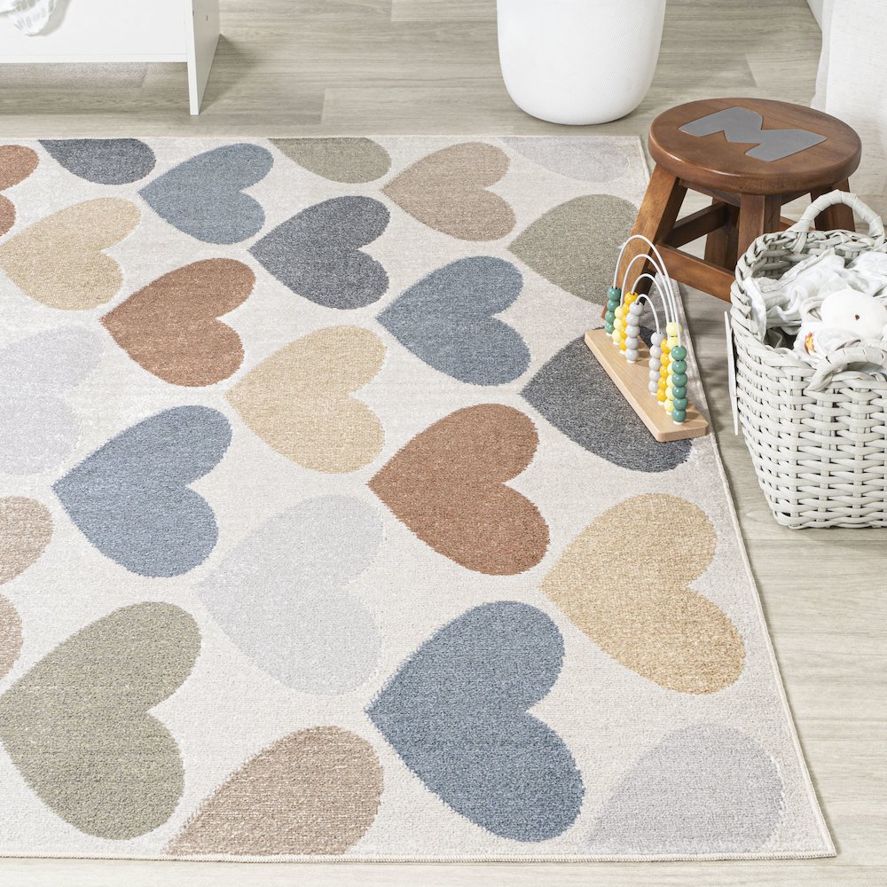 Dila Modern Hearts Geometric Machine Washable Area Rug. Picture 3