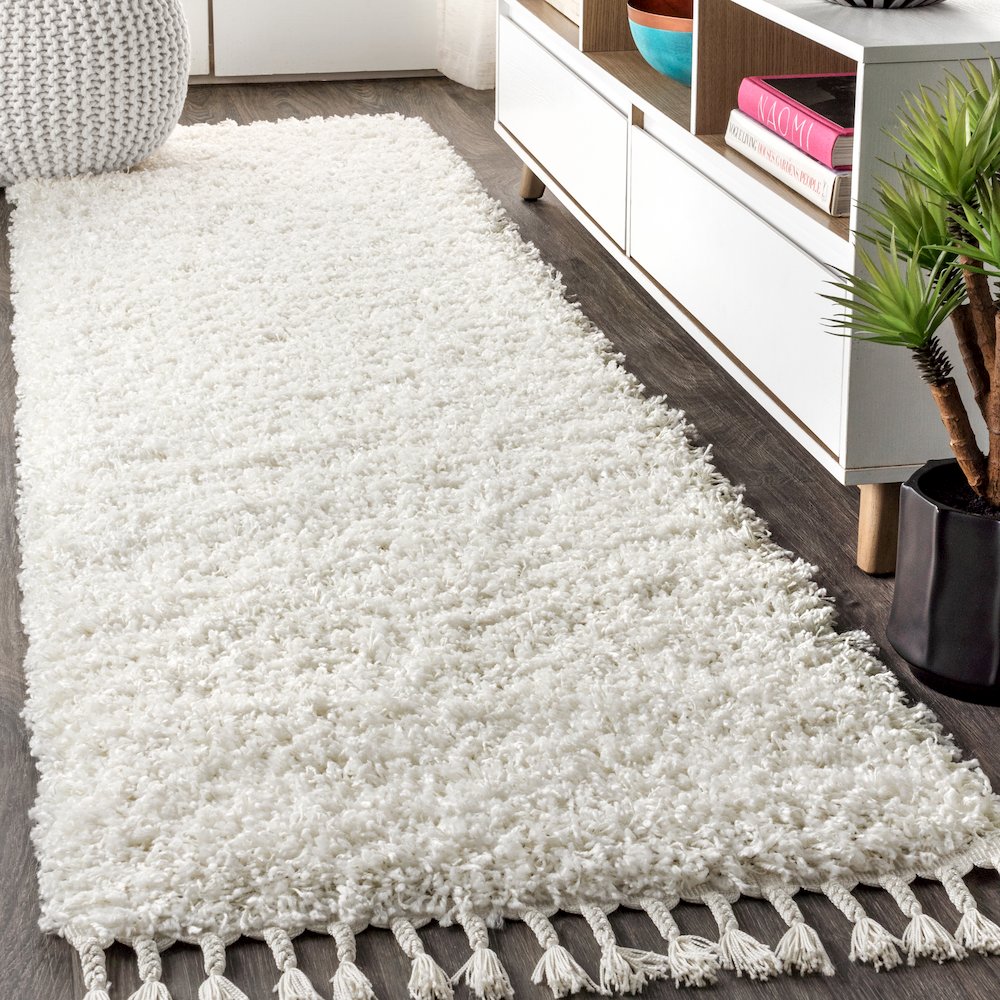 Mercer Shag Plush Tassel Area Rug. Picture 2