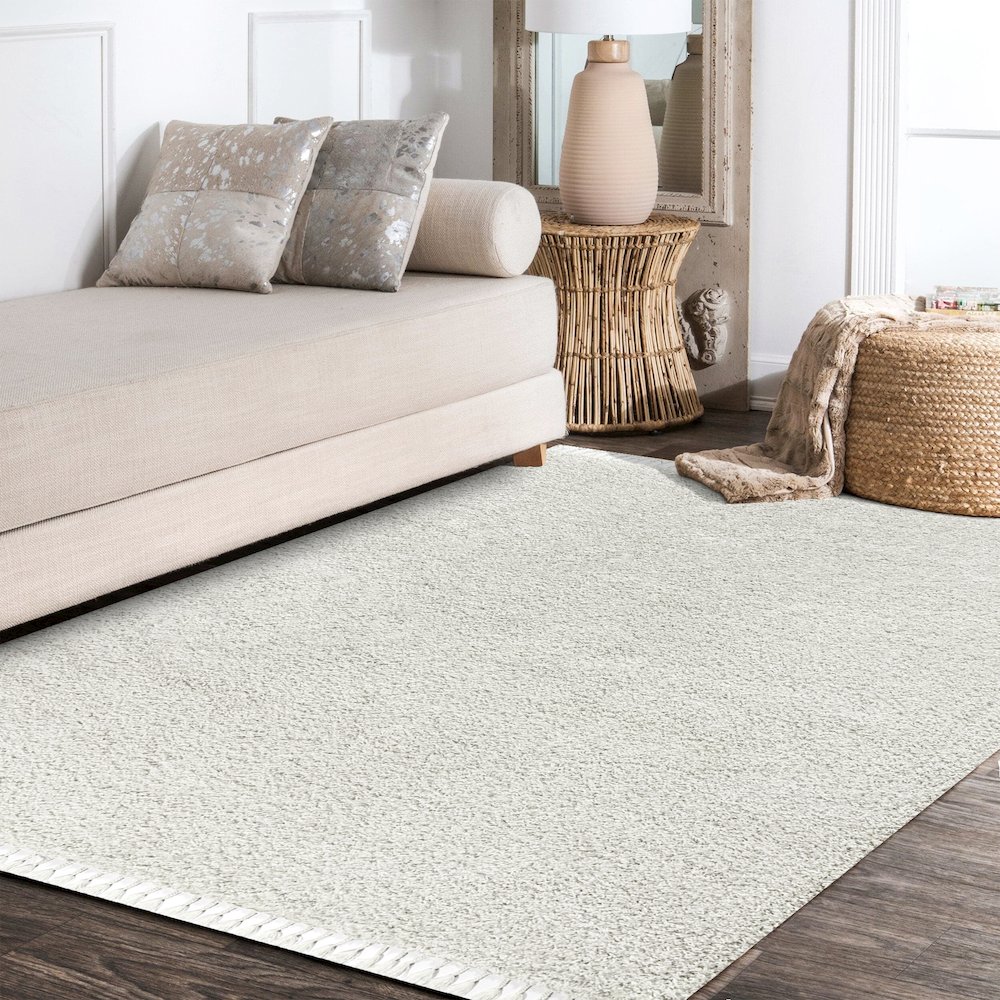 Mercer Shag Plush Tassel Area Rug. Picture 8