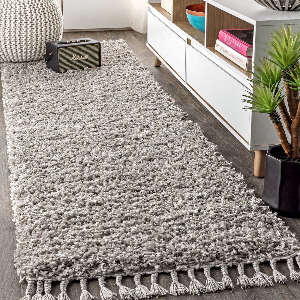 Mercer Shag Plush Tassel Area Rug. Picture 2