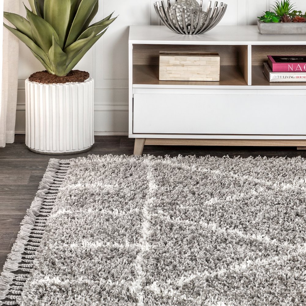 Mercer Shag Plush Tassel Moroccan Geometric Trellis Area Rug. Picture 3