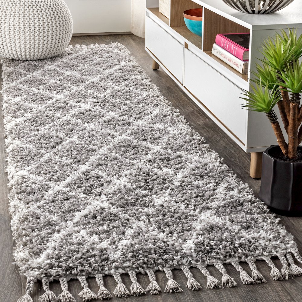 Gabrielle Mercer Shag Plush Tassel Moroccan Geometric Trellis Area Rug. Picture 2