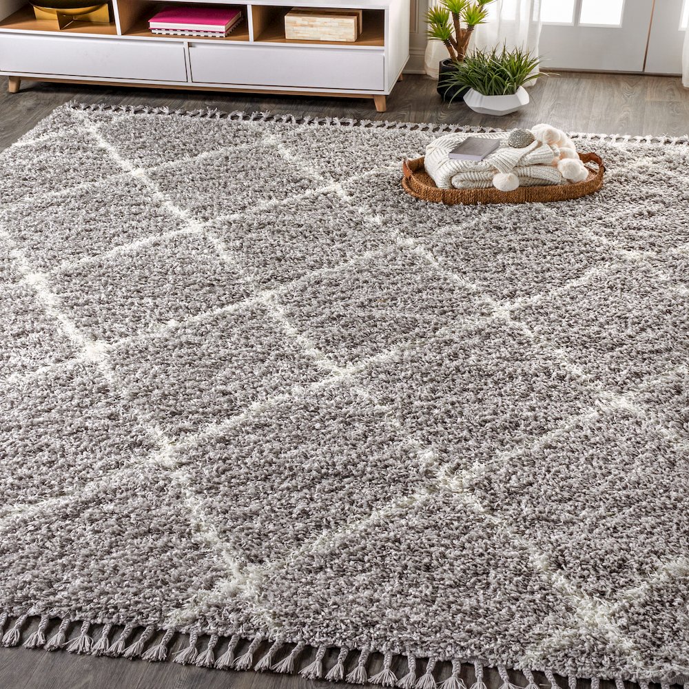 Gabrielle Mercer Shag Plush Tassel Moroccan Geometric Trellis Area Rug. Picture 2