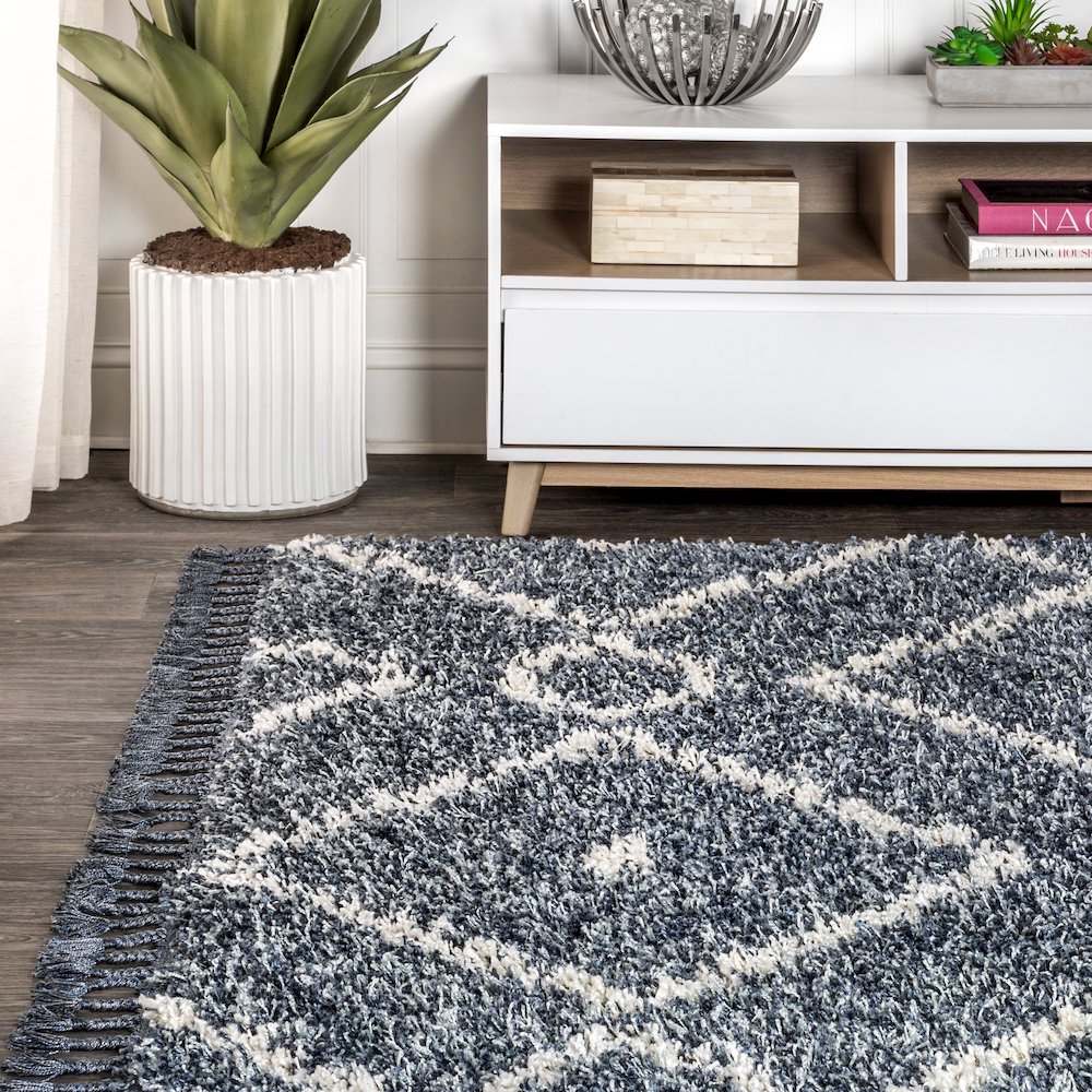 Mercer Shag Plush Tassel Moroccan Diamond Area Rug. Picture 3