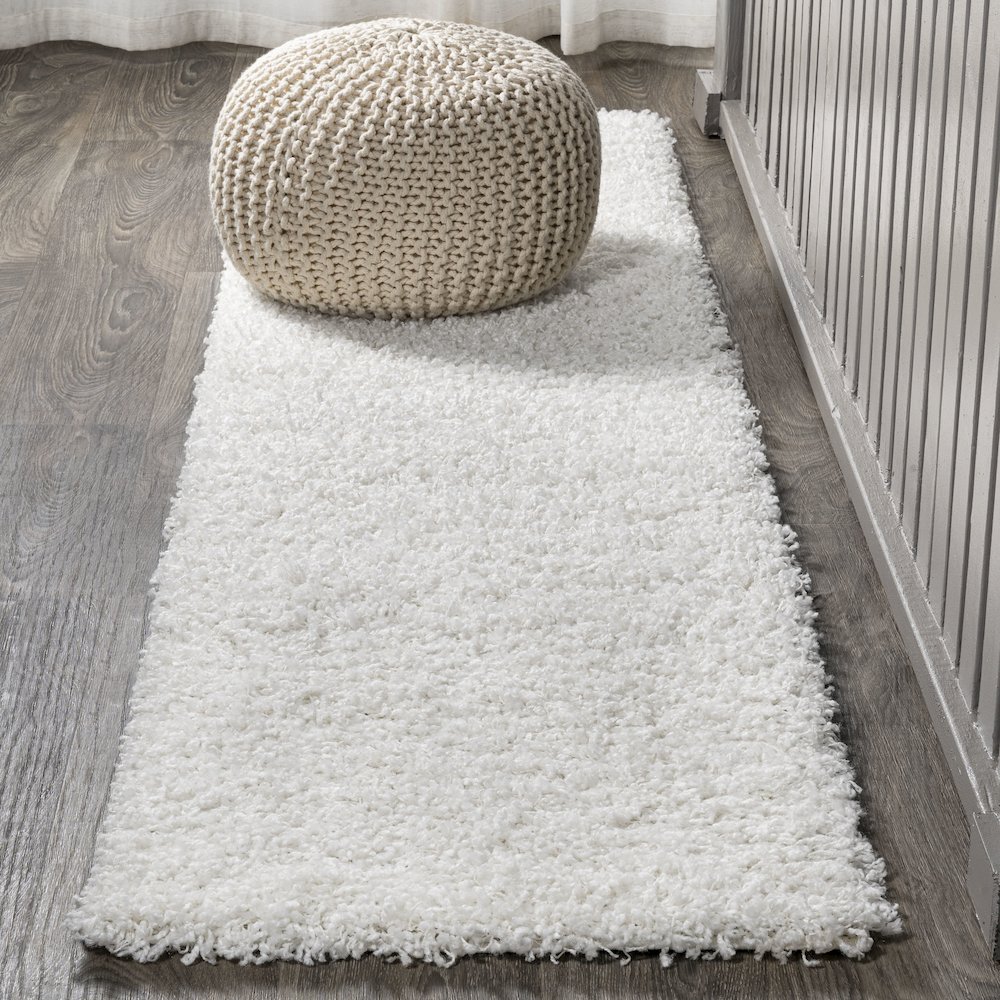 Mercer Shag Plush Area Rug. Picture 2