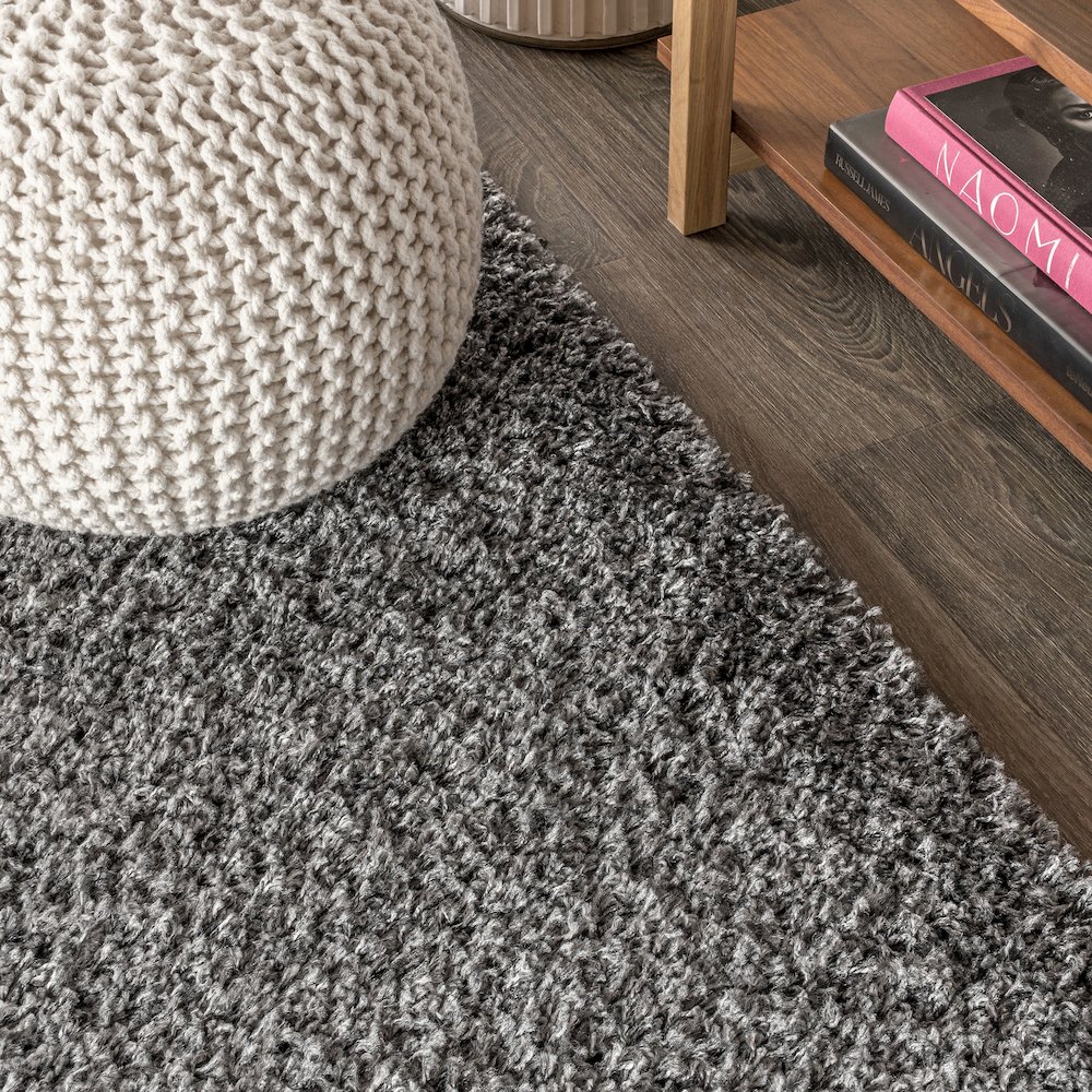 Mercer Shag Plush Area Rug. Picture 5