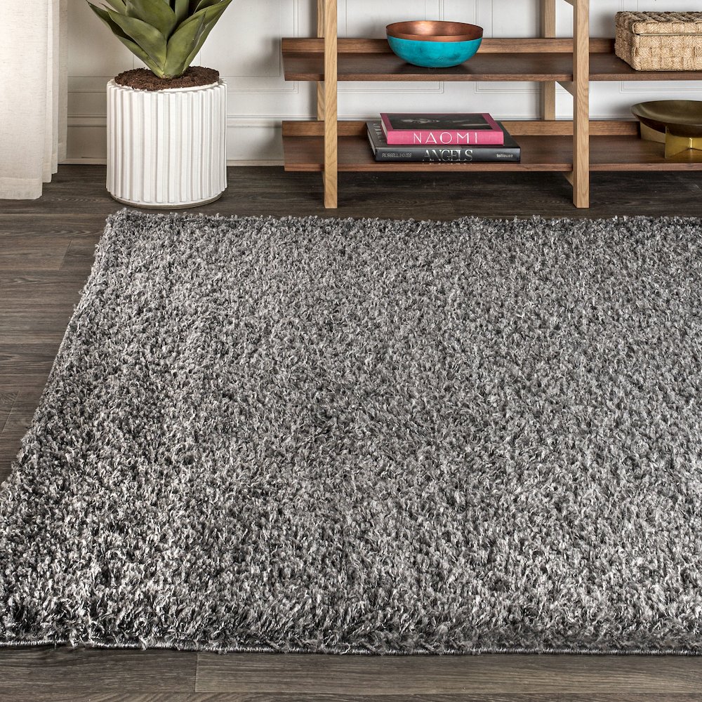 Mercer Shag Plush Area Rug. Picture 3