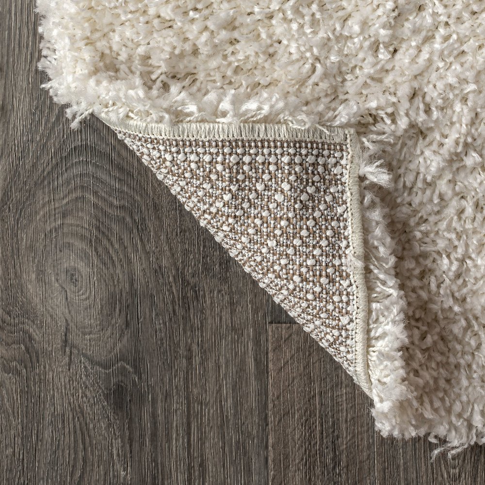 Mercer Shag Plush Area Rug. Picture 3