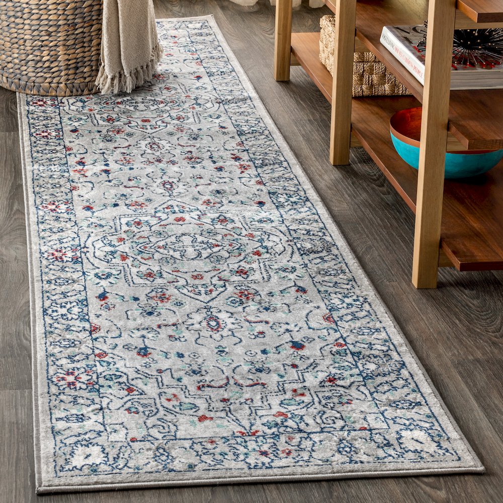 Sierra Modern Persian Vintage Medallion Area Rug. Picture 2