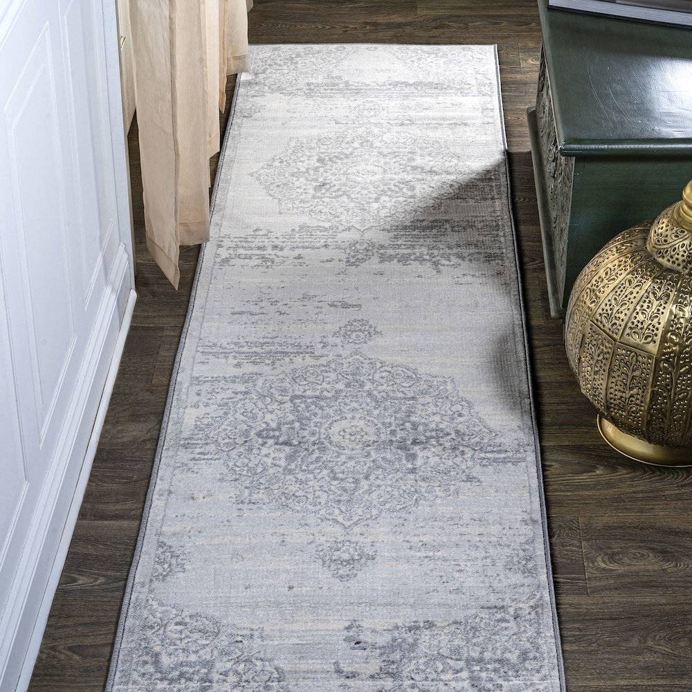 Modern Persian Vintage Moroccan Medallion Area Rug. Picture 2