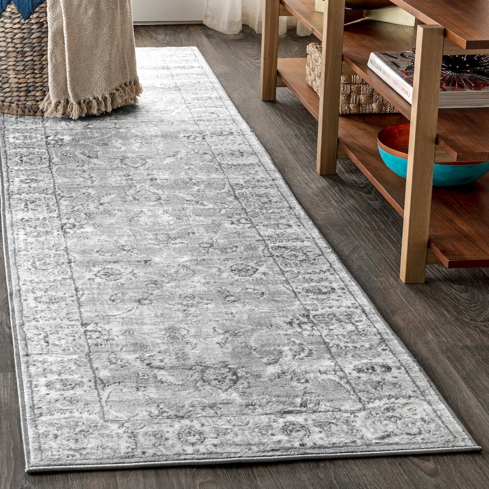 Modern Persian Vintage Area Rug. Picture 2