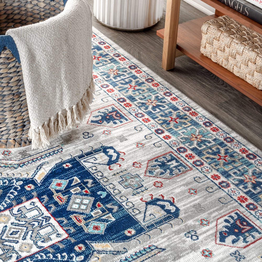 Kasbah Modern Persian Vintage Medallion Area Rug. Picture 5