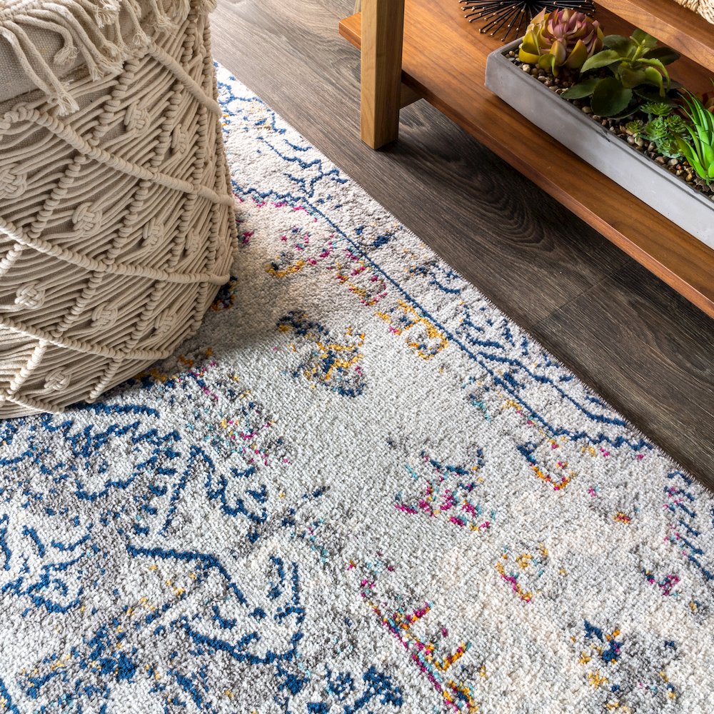 Modern Persian Boho Vintage Area Rug. Picture 5