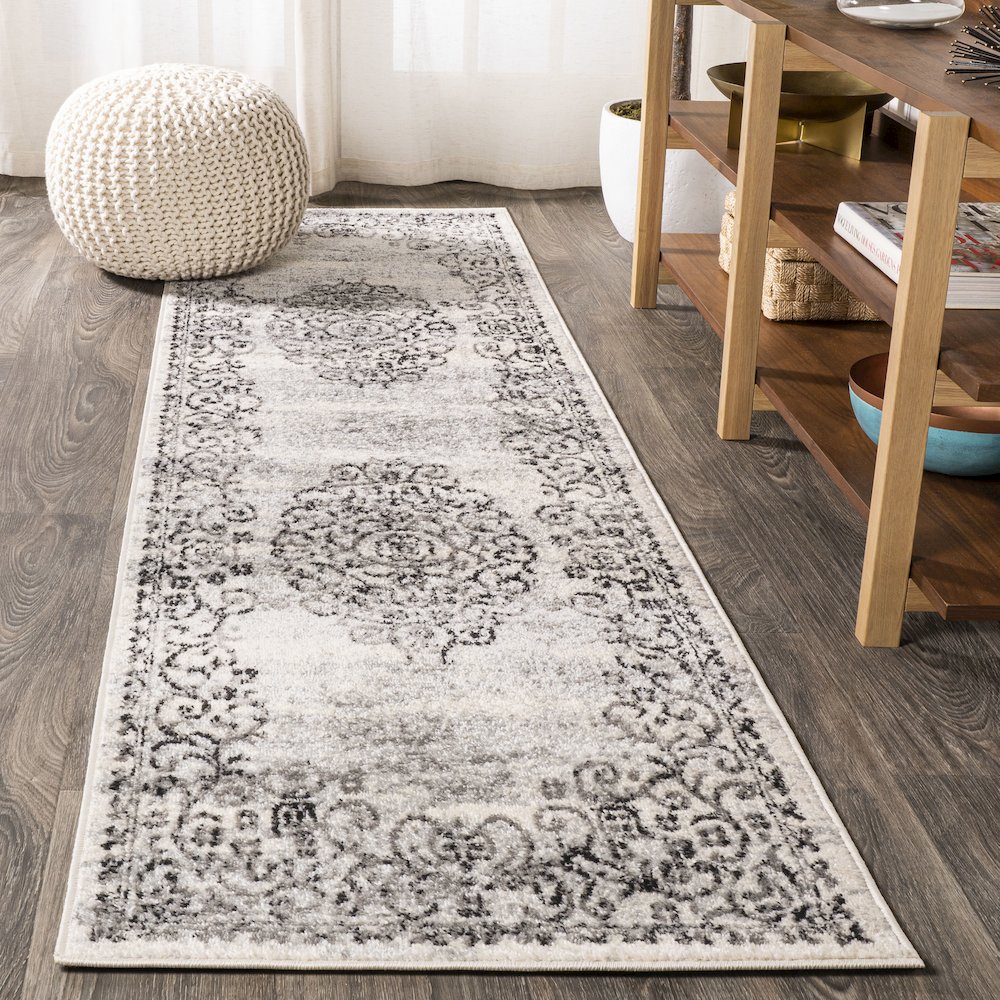 Minori Filigree Medallion Area Rug. Picture 2