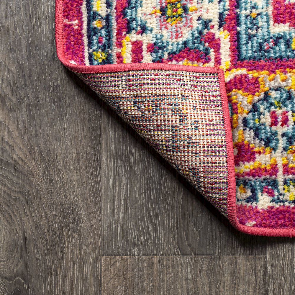 Brooklyn Geometric Medallion Area Rug. Picture 3