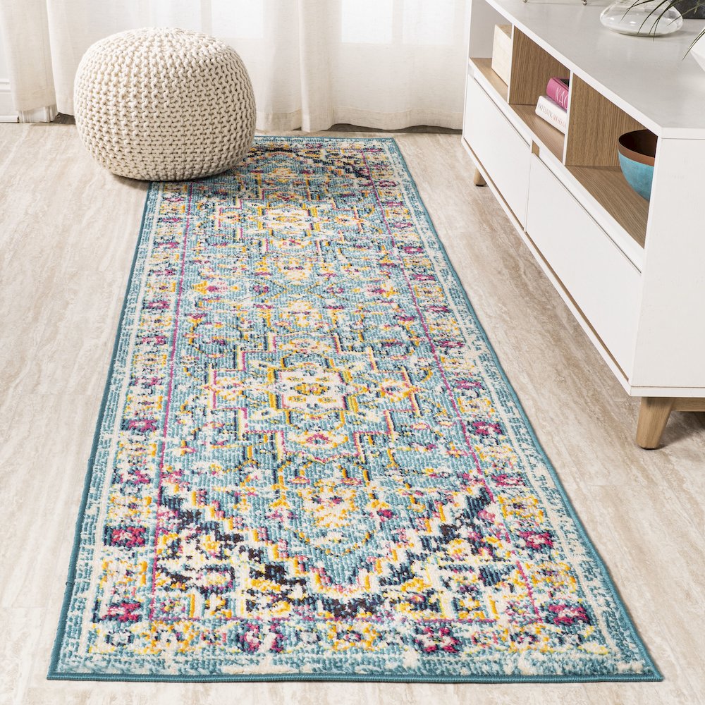 Brooklyn Geometric Medallion Area Rug. Picture 2