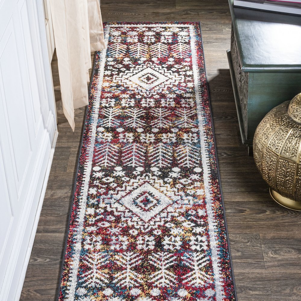 Dhiya Distressed Kilim Area Rug. Picture 2