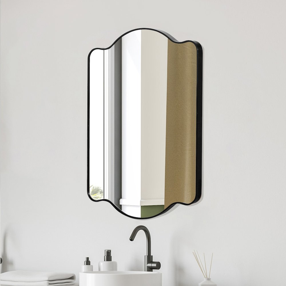 Louisa Medium Scalloped Rectangular Metal Framed Wall Mirror. Picture 2