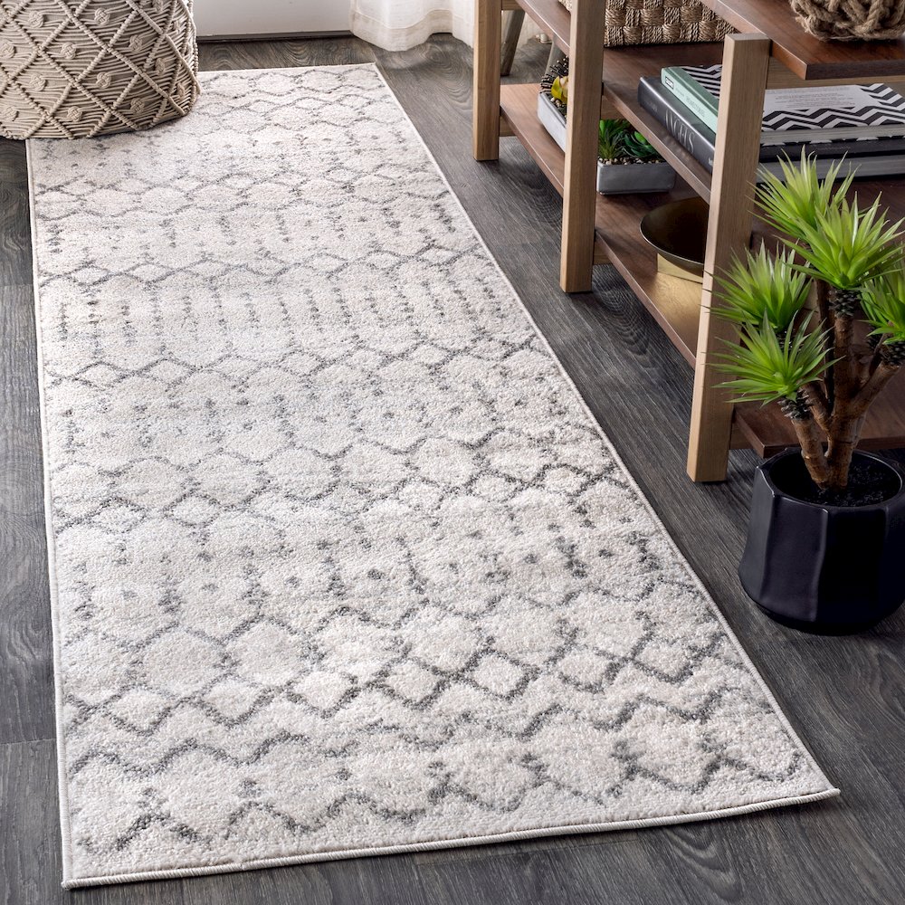 Moroccan Hype Boho Vintage Diamond Area Rug. Picture 2