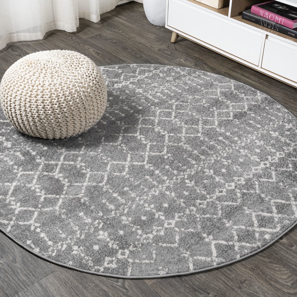 Moroccan Hype Boho Vintage Diamond Area Rug. Picture 2