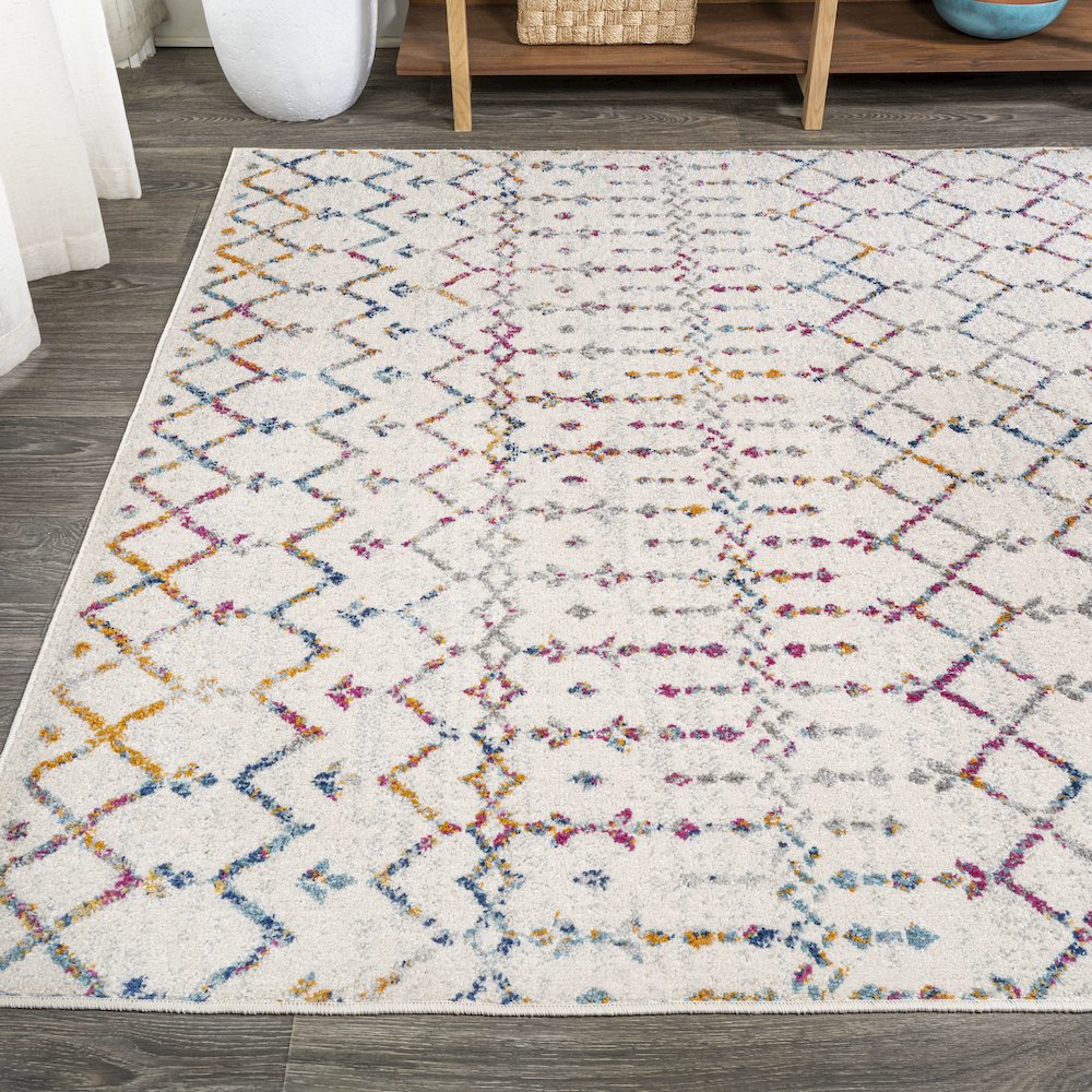 Moroccan Hype Boho Vintage Diamond Area Rug. Picture 3