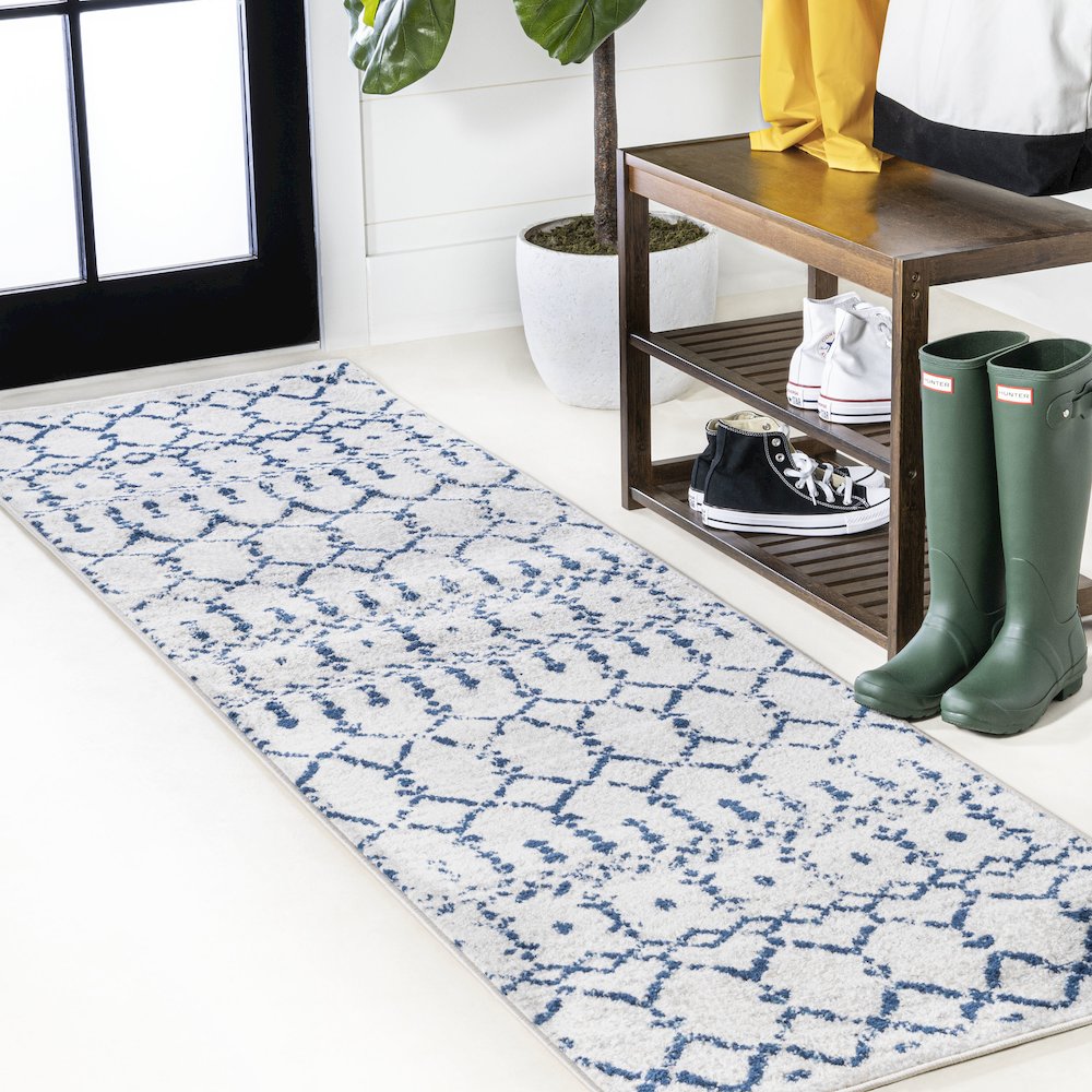 Moroccan Hype Boho Vintage Diamond Area Rug. Picture 2
