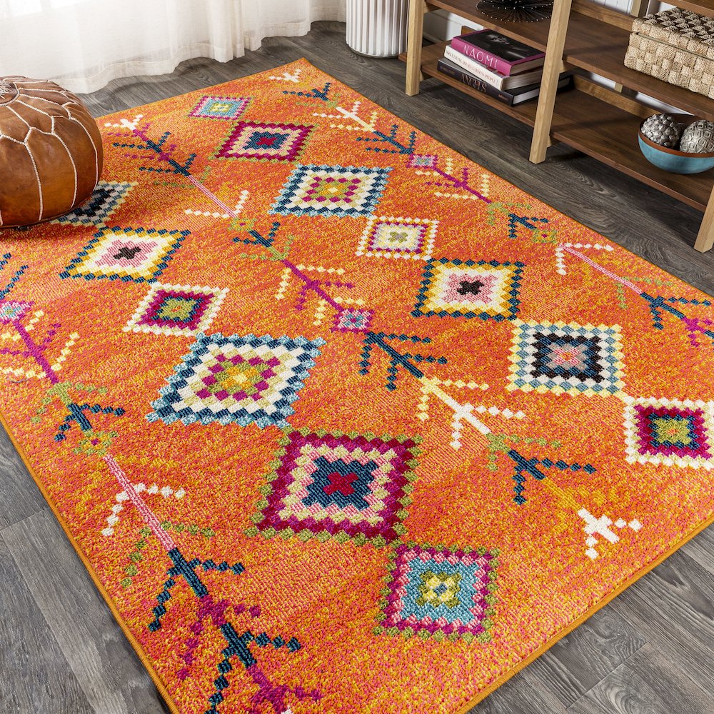 Tribal Love Geometric Area Rug. Picture 4